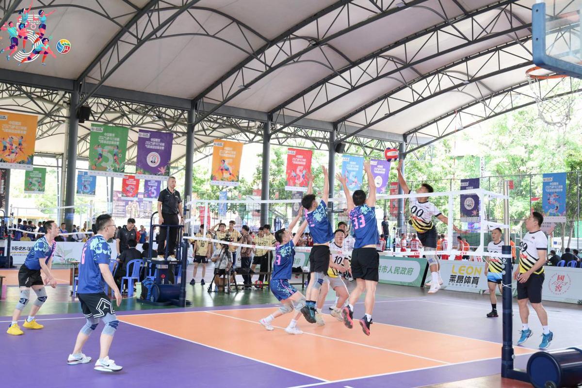 媒体人：中国足球真正的危机是不快乐，大家都缺乏尊重和信任